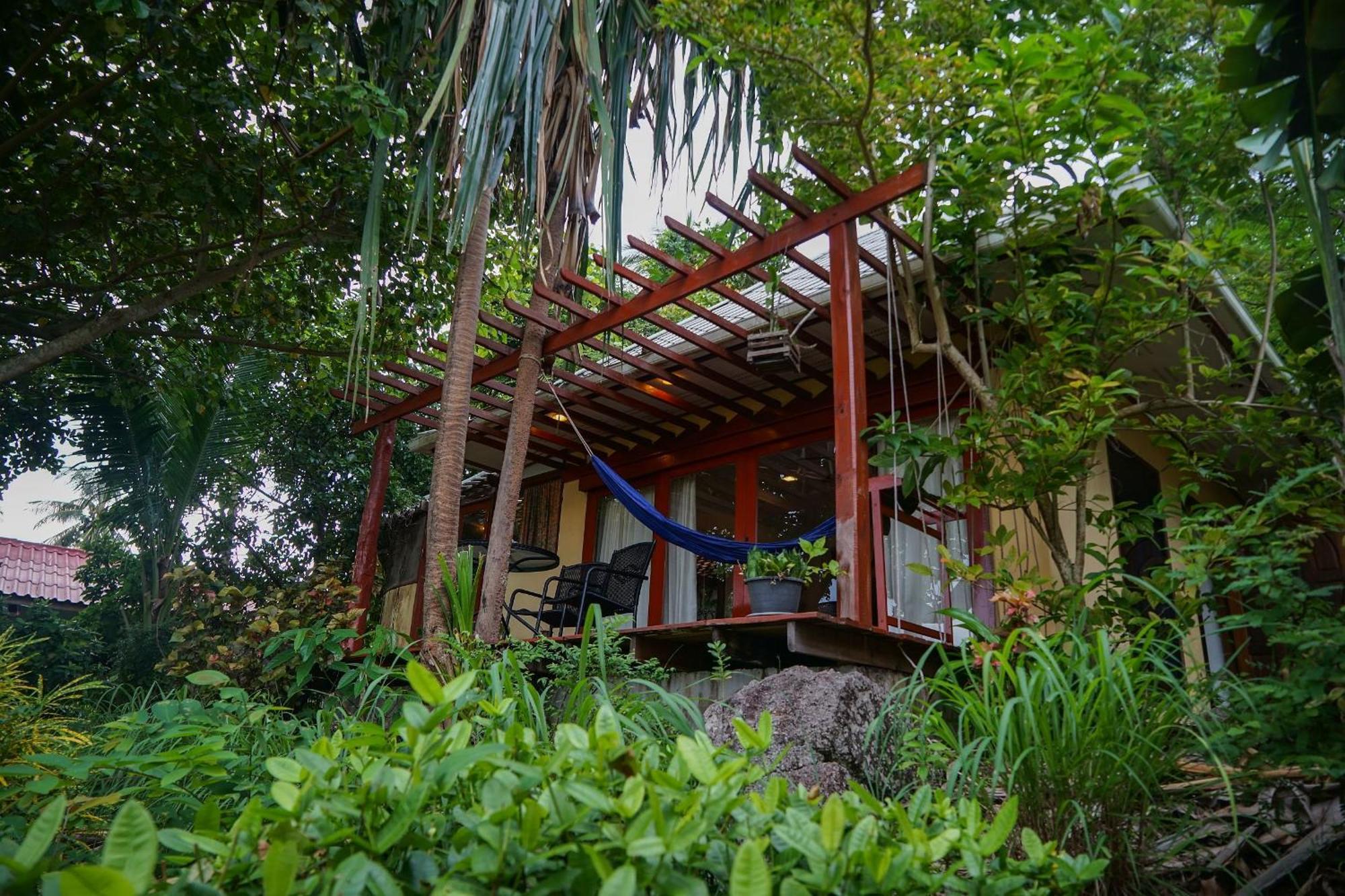 La Cigale Bed & Breakfast Ko Tao Bilik gambar