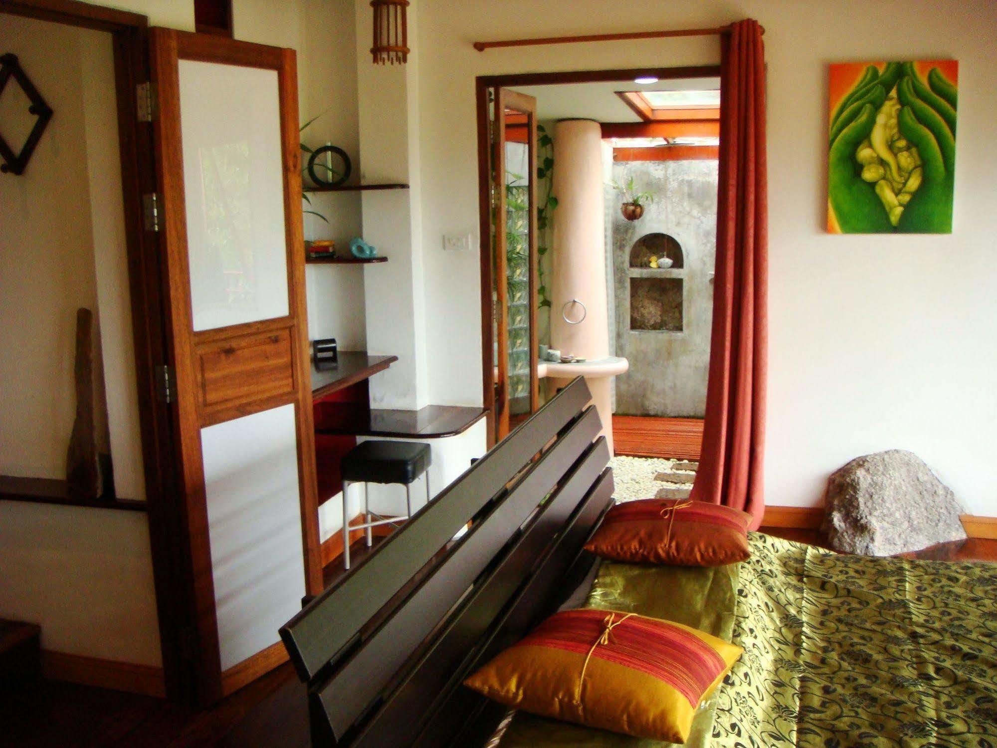 La Cigale Bed & Breakfast Ko Tao Luaran gambar